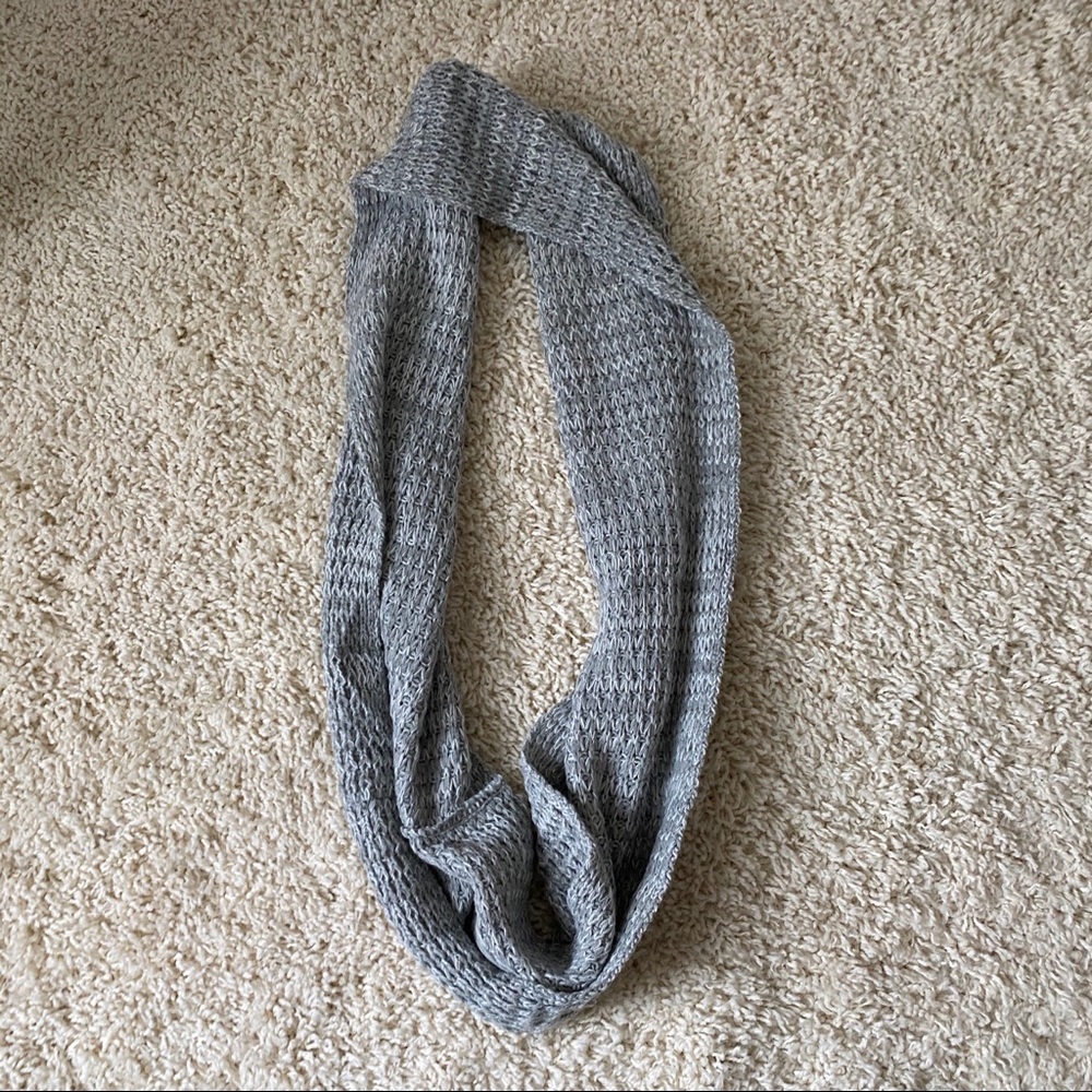 Infinity Scarf in Grey